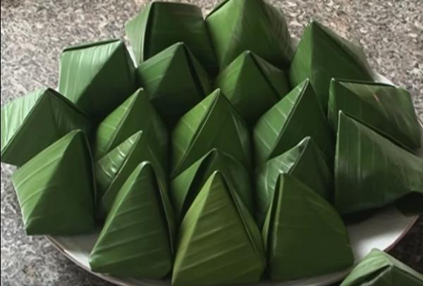 Bánh ít lá gai Bình Định