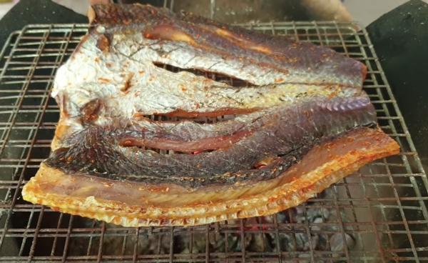 Cách nướng khô cá lóc