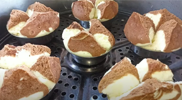 Cách làm bánh thuẫn hấp miền Tây cacao